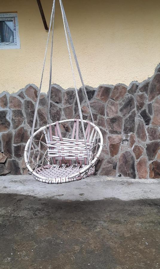 Guest House Bochora Borjomi ภายนอก รูปภาพ